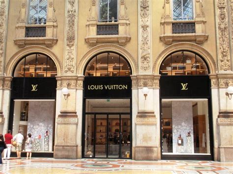 lv italian|louis vuitton store in italy.